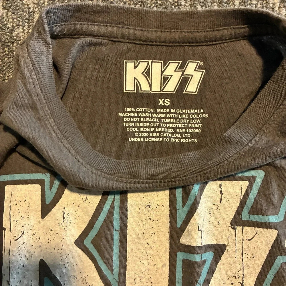 KISS Faces Band T-Shirt Women's XS Gray Makeup Graphic Rock Tee